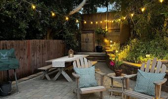 1858 Laurel Rd, Oceanside, CA 92054