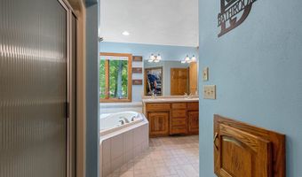N3880 ANITA WIECKERT Road, Appleton, WI 54913