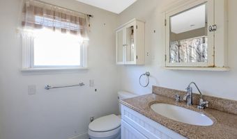 9 Marilyn Rd, Bourne, MA 02532