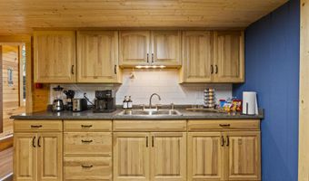 455 Mountain Laurel, Beattyville, KY 41311