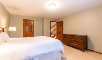 1404 17th Ave SW, Austin, MN 55912