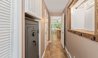 70 Riverside Dr, Allenstown, NH 03275