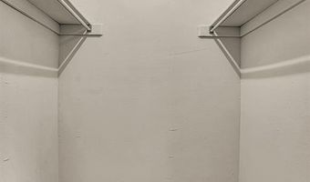 2308 N Flamingo Ln, Altus, OK 73521