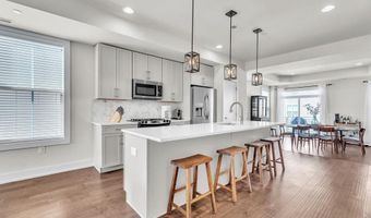 354 CINNAMINSON St, Philadelphia, PA 19128
