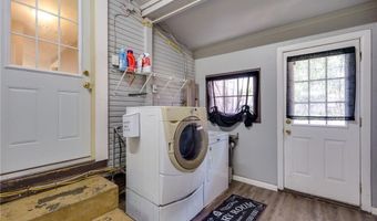 214 N Main St, Arcanum, OH 45304