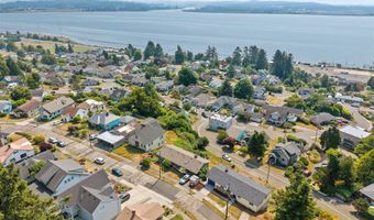 416 CHINOOK Ave, Astoria, OR 97103