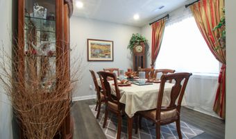 914 Ridge Rock Ln, Bargersville, IN 46106