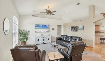 815 GREENVIEW Dr, Apollo Beach, FL 33572