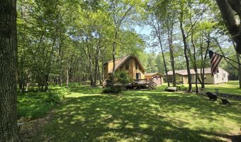 8 Running Bear Ln, Albrightsville, PA 18210