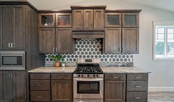 4878 Torcello Dr, Ammon, ID 83406