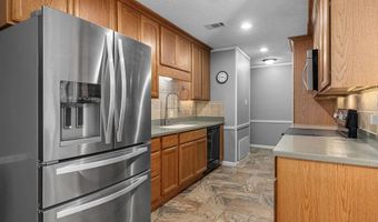 1008 3rd Ter, Barling, AR 72923