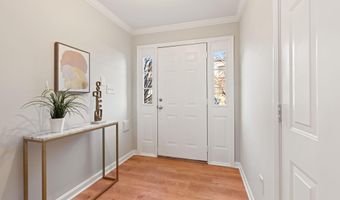 3110- C 9TH Rd N, Arlington, VA 22201