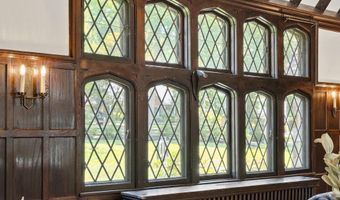 1952 CANTERBURY Rd, Abington, PA 19001