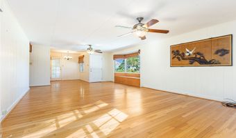 99-1178 Halawa Hts Rd, Aiea, HI 96701