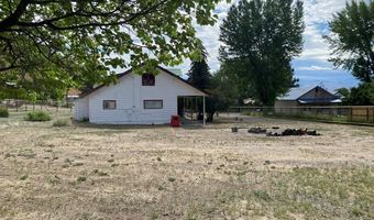 200 N 2nd St, Challis, ID 83226