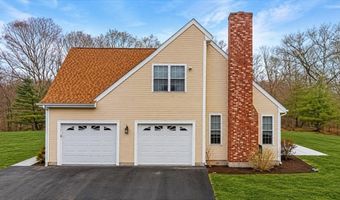 226 Tower Hill Rd, Cumberland, RI 02864