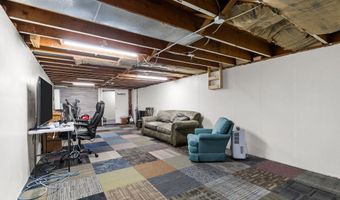 1224 S MATTHIAS St, Appleton, WI 54915