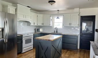 75 Smokey Trail Cir, Artesia, NM 88210