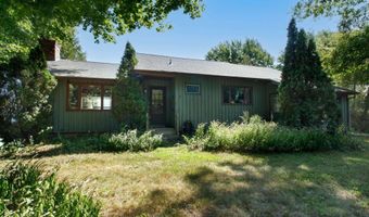 915 Fiske Rd, Alburgh, VT 05440
