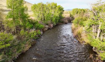 84 Bow Fiddle Ranch Rd, Centennial, WY 82070