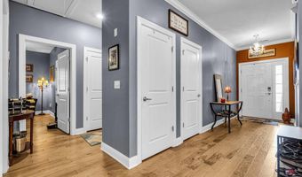 22 Flanders Dr, Barnegat, NJ 08005