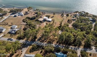 630 Seashore Dr, Atlantic, NC 28511