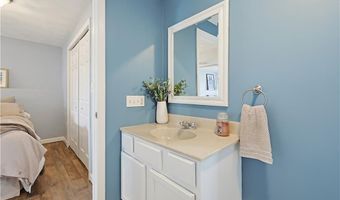 64 Weeks St, Cumberland, RI 02864