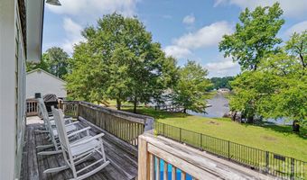 1954 White Rd, Camden, SC 29020