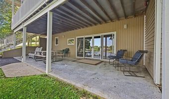 1066 Lake Viking Ter, Altamont, MO 64620