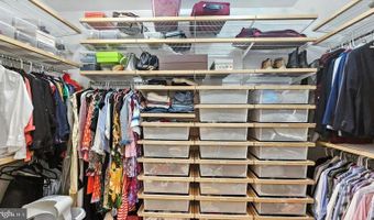 416 E ALEXANDRIA Ave, Alexandria, VA 22301
