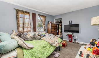 26 Karen Ct A, Bridgeport, CT 06606