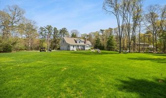 2 Boulder Rd, Bourne, MA 02532
