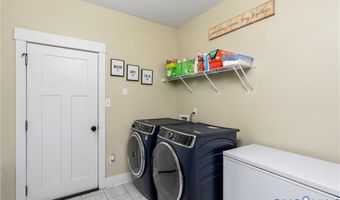 13109 Winding White Rose Ln, Ashland, VA 23005