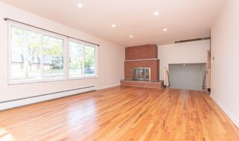 1520 Traver Rd, Ann Arbor, MI 48105