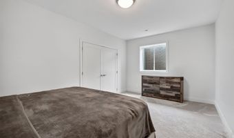 1101 SW Des Moines St, Ankeny, IA 50023