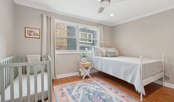 1407 N Dunton Ave, Arlington Heights, IL 60004