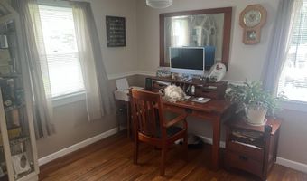 277 Manchester Rd, Belgrade, ME 04917