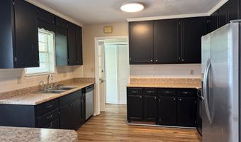 2024 Sharon Ave, Albany, GA 31707