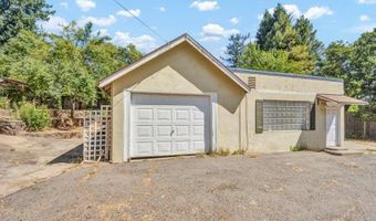 315 N White Cottage Rd N, Angwin, CA 94508