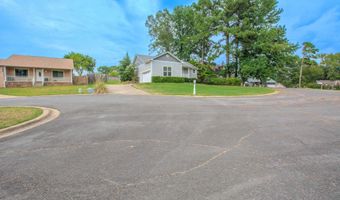 16 Hickory Ridge Dr, Benton, AR 72015