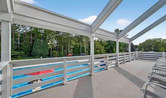 19 Sugar Maple Trl, Madison, WI 53717