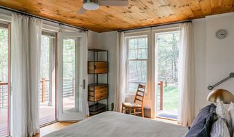 31 Lost Quarry Rd, Accord, NY 12404