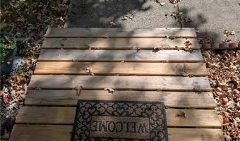 1494 Hilton Dr, Akron, OH 44313