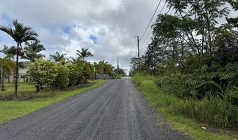 1163 13th Ave, Keaau, HI 96749