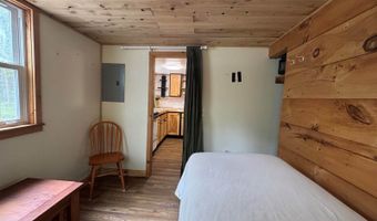 6 Maple Dr, Abbot, ME 04406