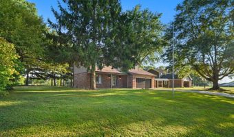 17 Pine Grove Dr, Batesville, IN 47006