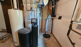 2161 Highland Ave, Albert Lea, MN 56007