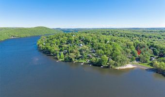 1 Boat Rd, Danbury, CT 06811