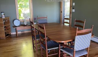 335 Valley View Dr, Addison, VT 05491