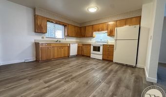 926 926.5 928 Custer Ave, Billings, MT 59102